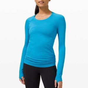 LULULEMON LONG-SLEEVE TOP